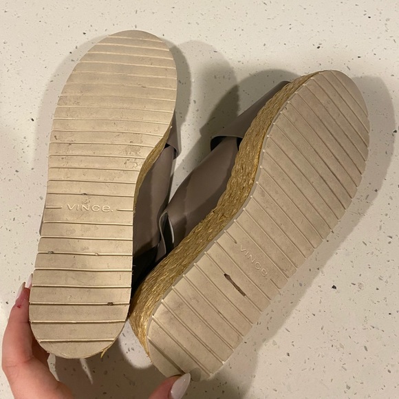 Vince Sandals - Picture 6 of 6